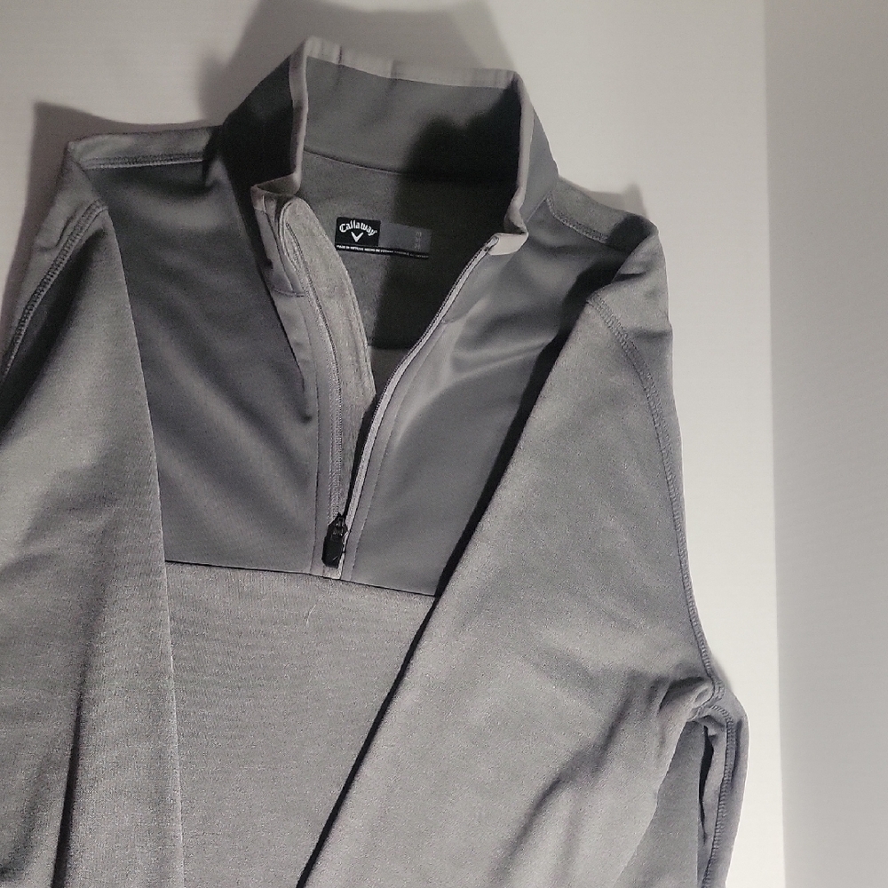 Gray Quarter-Zip Pullover by Callaway
